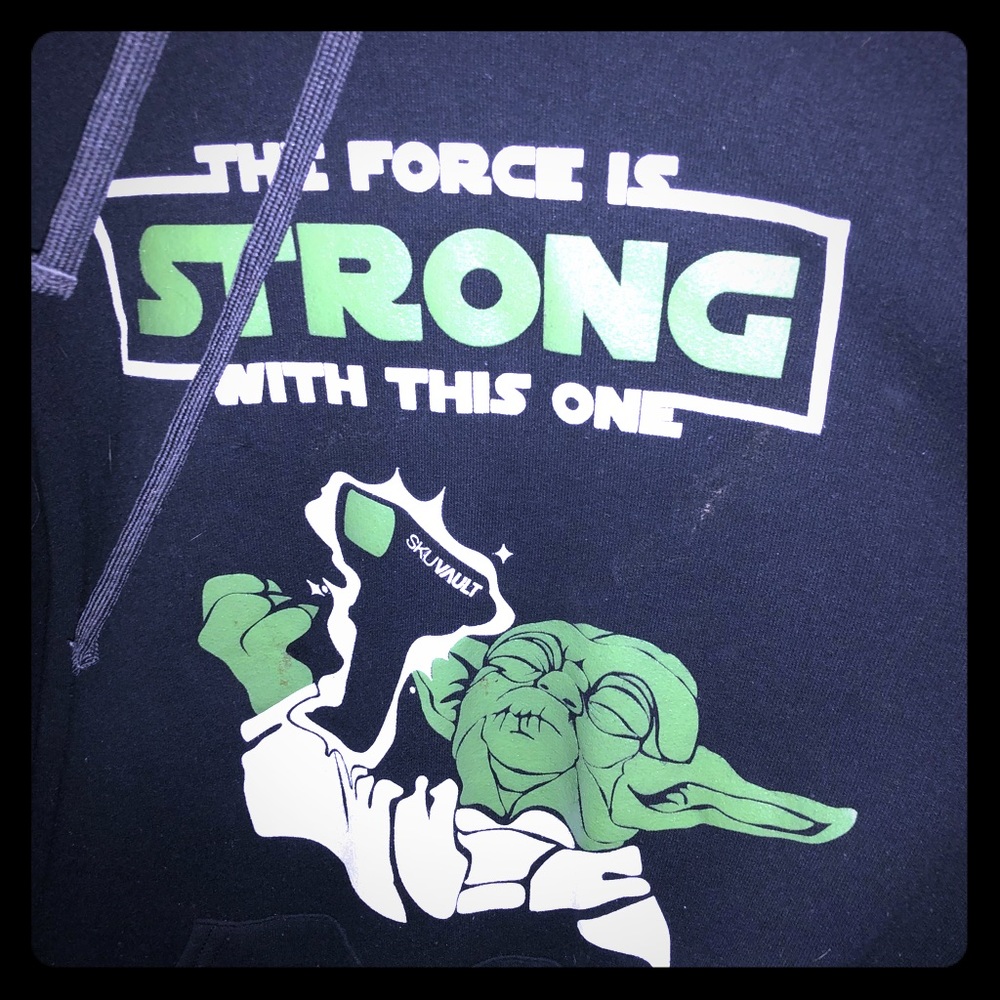 Yoda  Star Wars sweat shirt